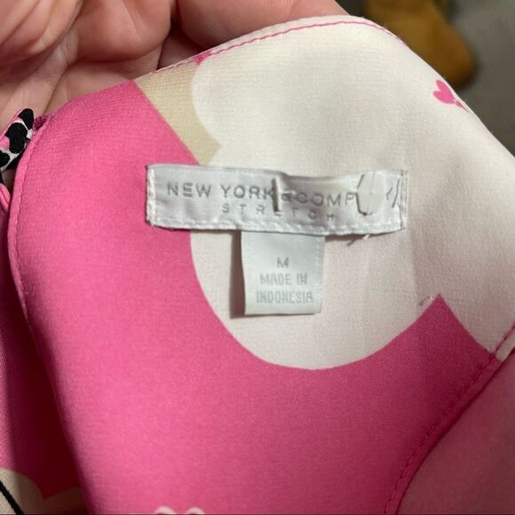 New York & Company Pink and Black Flora Top - Picture 8 of 9